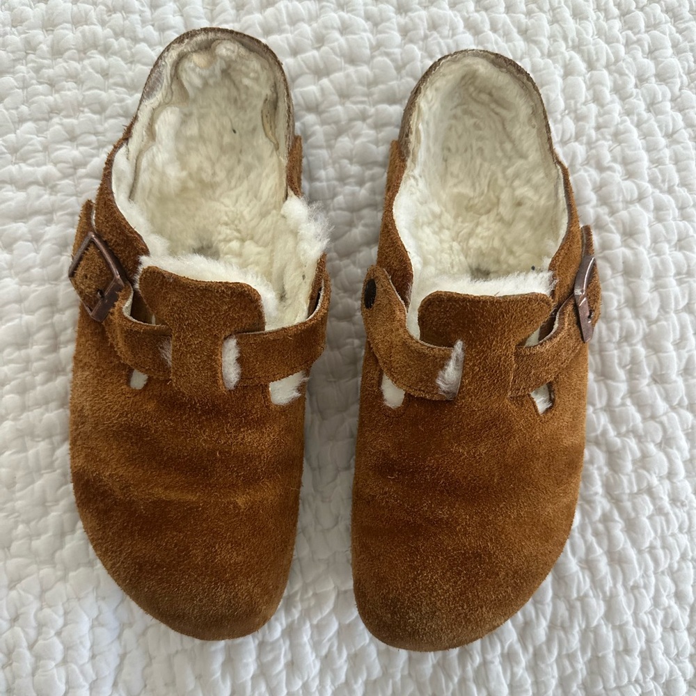 Women’s Birkenstock Suede Shearling Clog - Brown